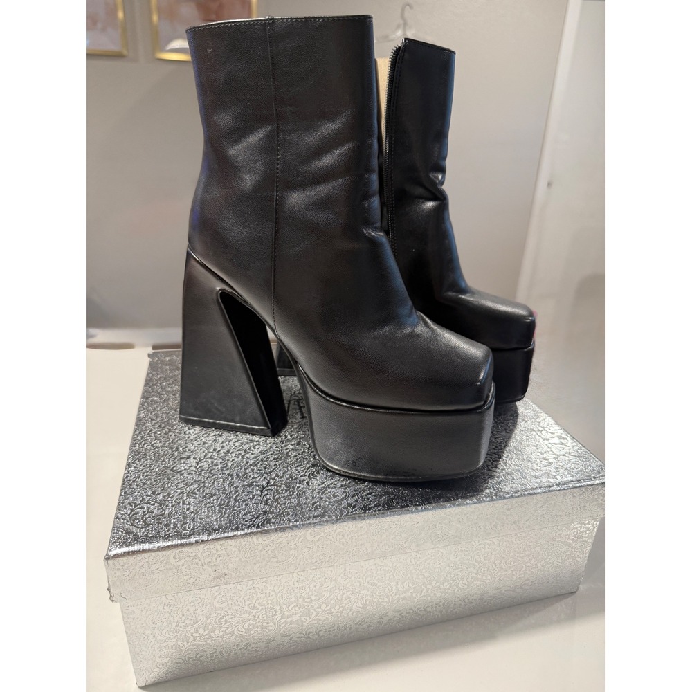Wetkiss Black Platform Ankle Boots Chunky Sculptural Heel Square Toe Sz 6
